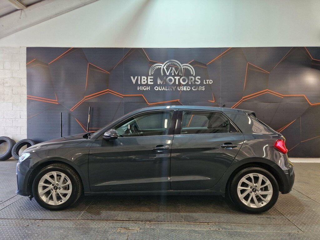 Audi A1 1.0 Tfsi 25 Sport Sportback S Tronic Euro 6 Ss EY70RNZ Grey #4