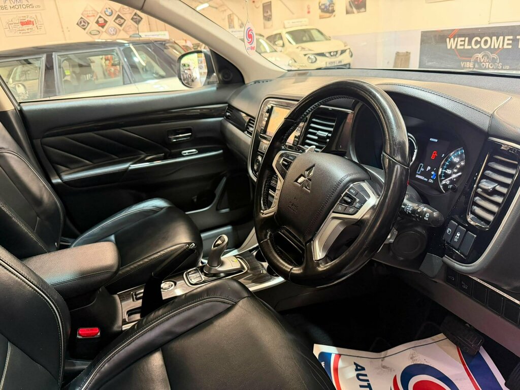 Mitsubishi Outlander Gx5h White #8