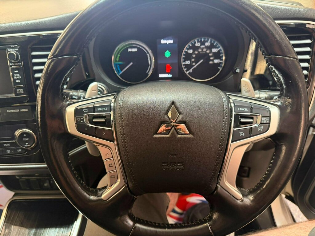 Mitsubishi Outlander Gx5h White #21
