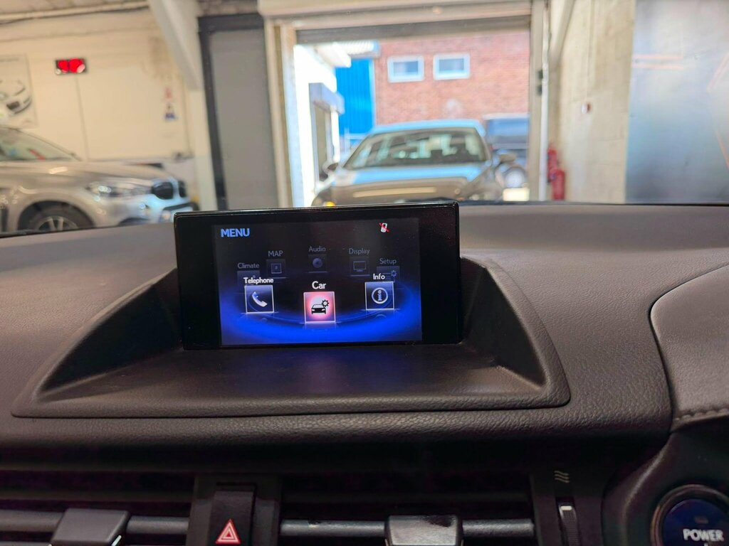 Lexus CT 1.8 200H Advance Cvt Euro 6 Ss Red #19