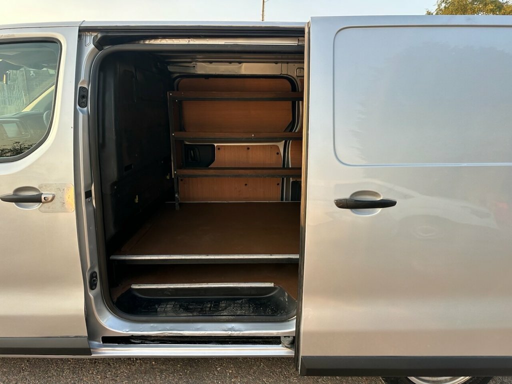 Peugeot Expert 2L Professional 6Dr Silver #5