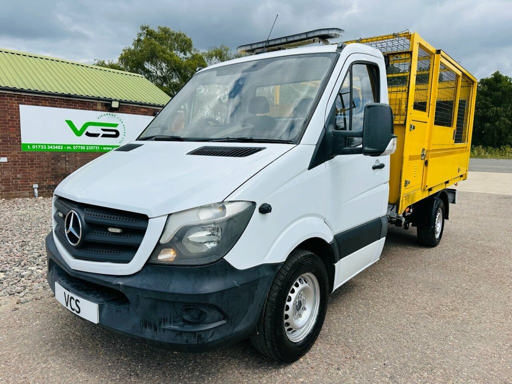 Mercedes-Benz Sprinter 2.1L Null KY19BJF White #3