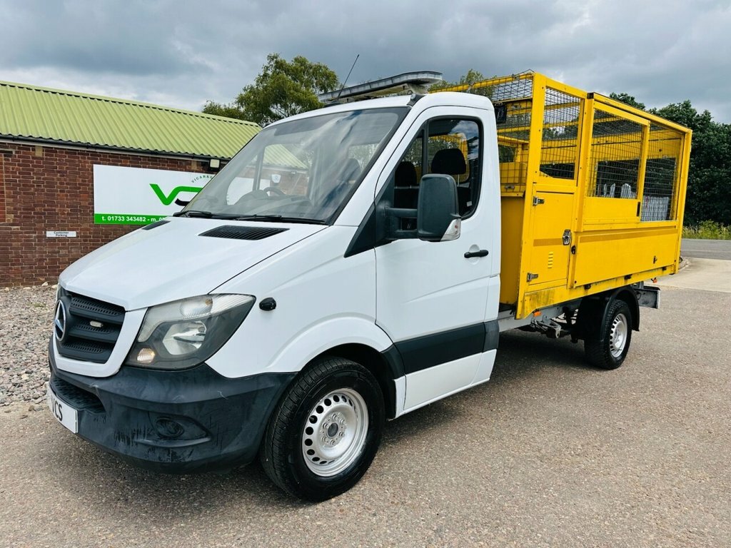 Mercedes-Benz Sprinter 2.1L Null KY19BJF White #4