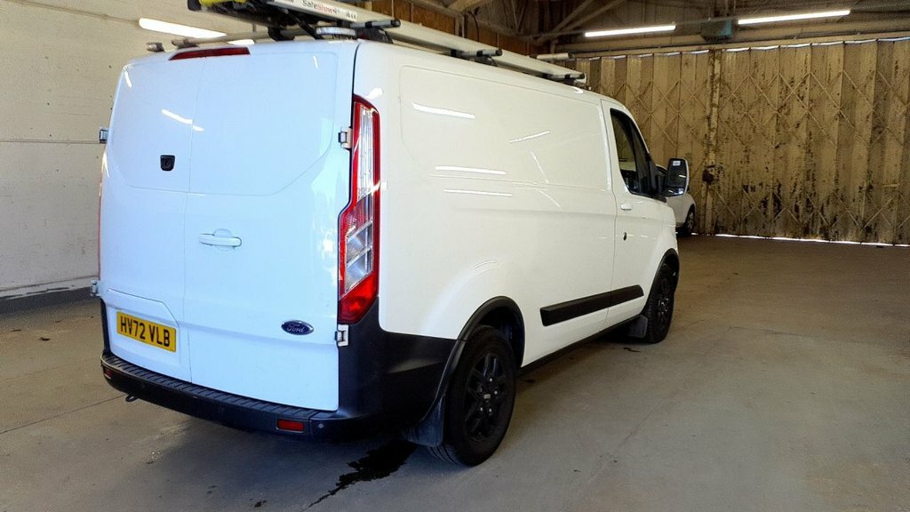 Ford Transit Custom 2L Trail HV72VLB White #4