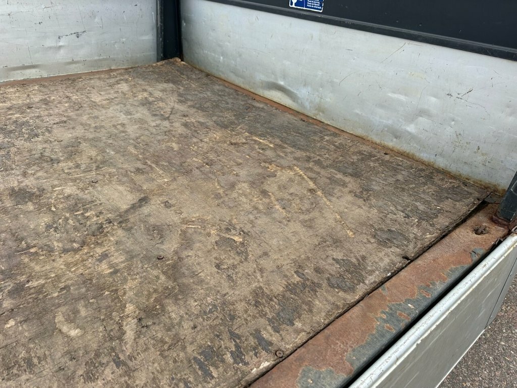 Vauxhall Movano Panel Van White #32