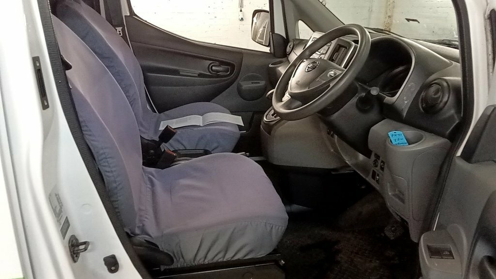 Nissan e-NV200 Mpv White #2