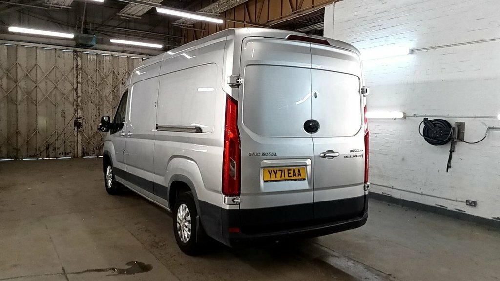 Maxus Deliver 9 2L Lux Silver #3