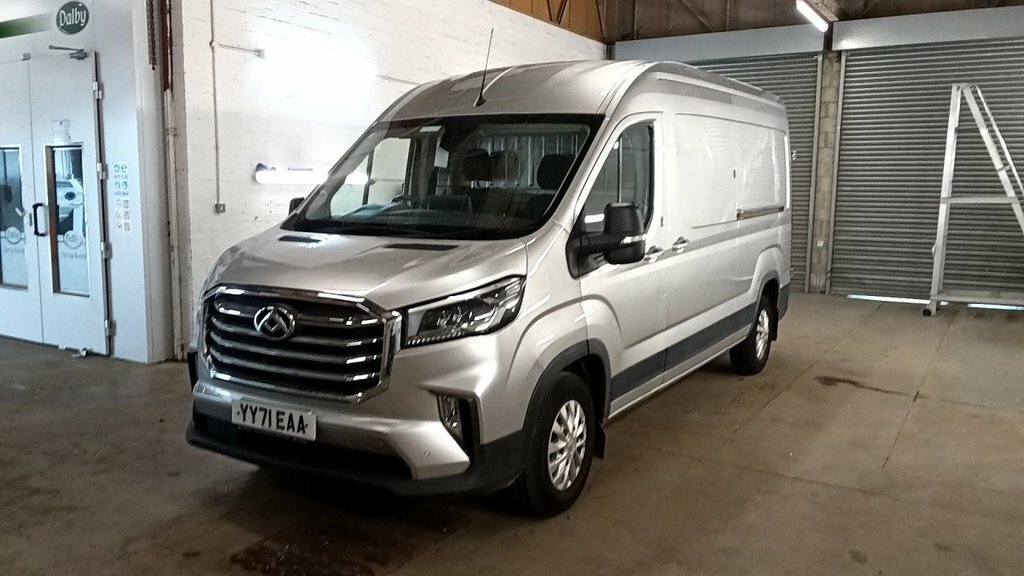Maxus Deliver 9 2L Lux Silver #2