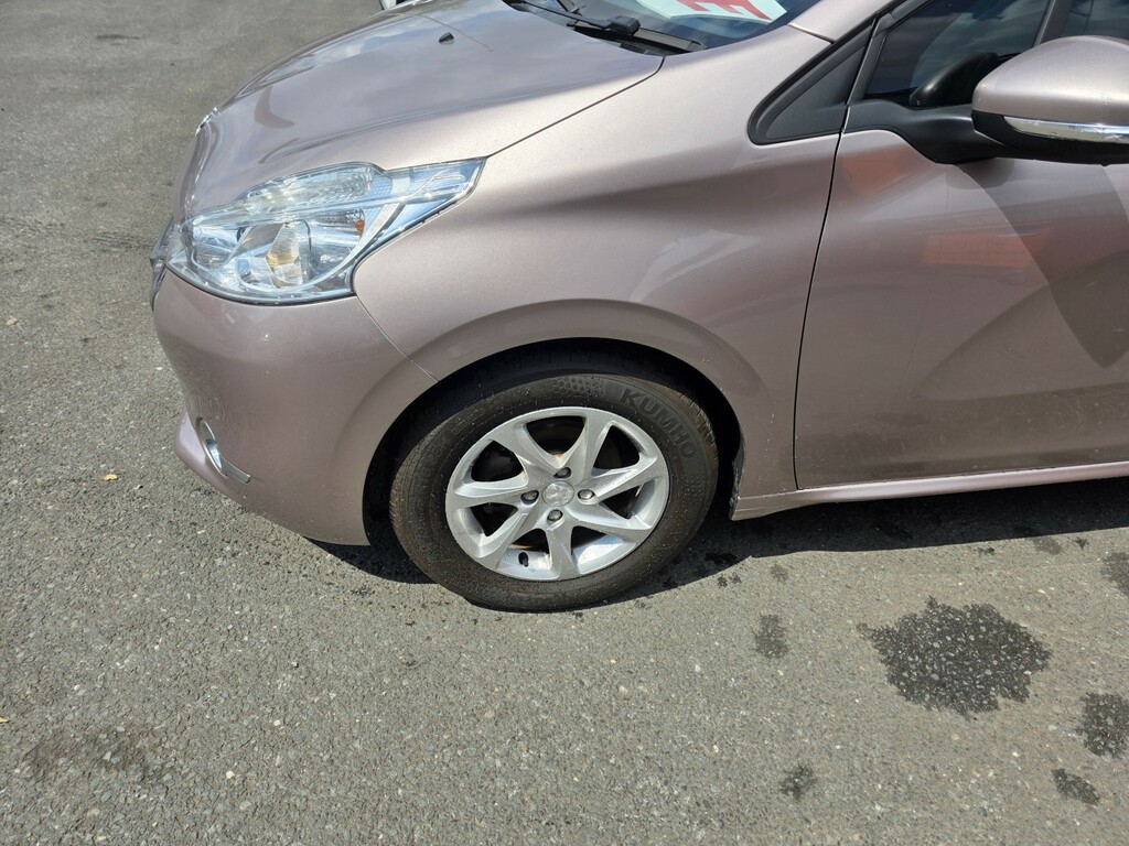 Peugeot 208 1.4 E-hdi Active Pink #5