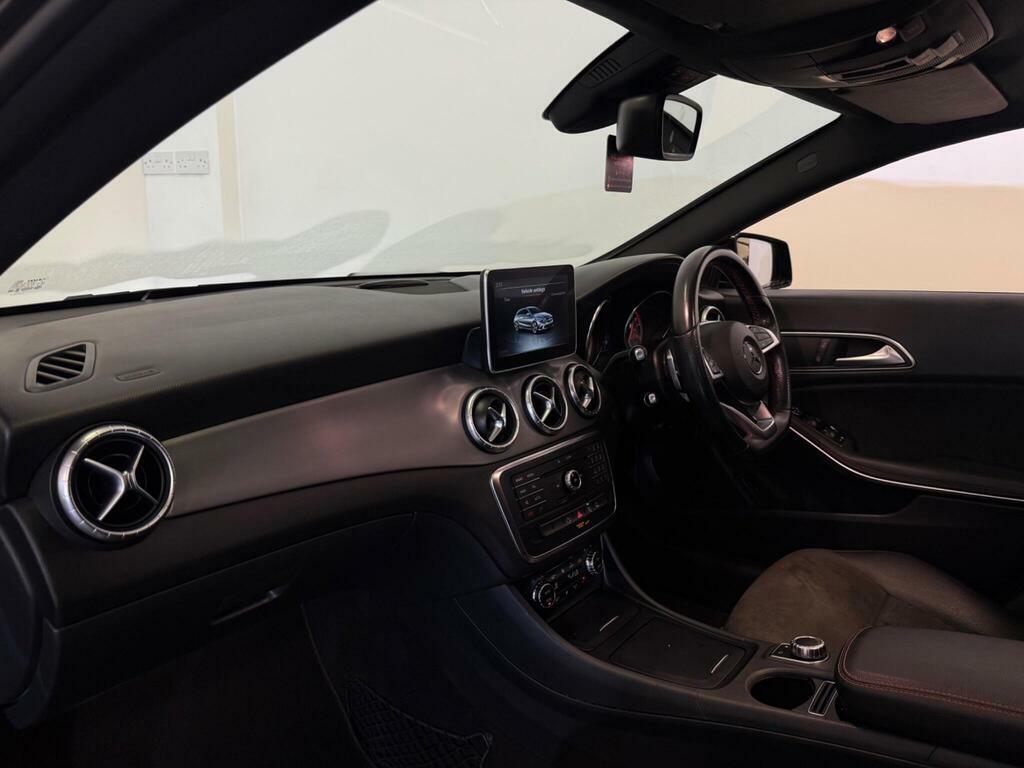 Mercedes-Benz CLA Class Saloon 2.1 Cla220 Cdi Amg Sport Coupe 7G-dct Euro Black #7