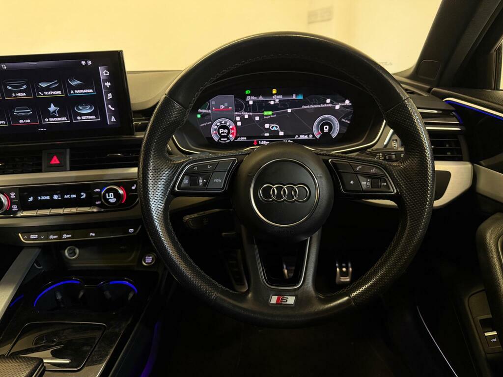 Audi A4 Avant Technik White #12