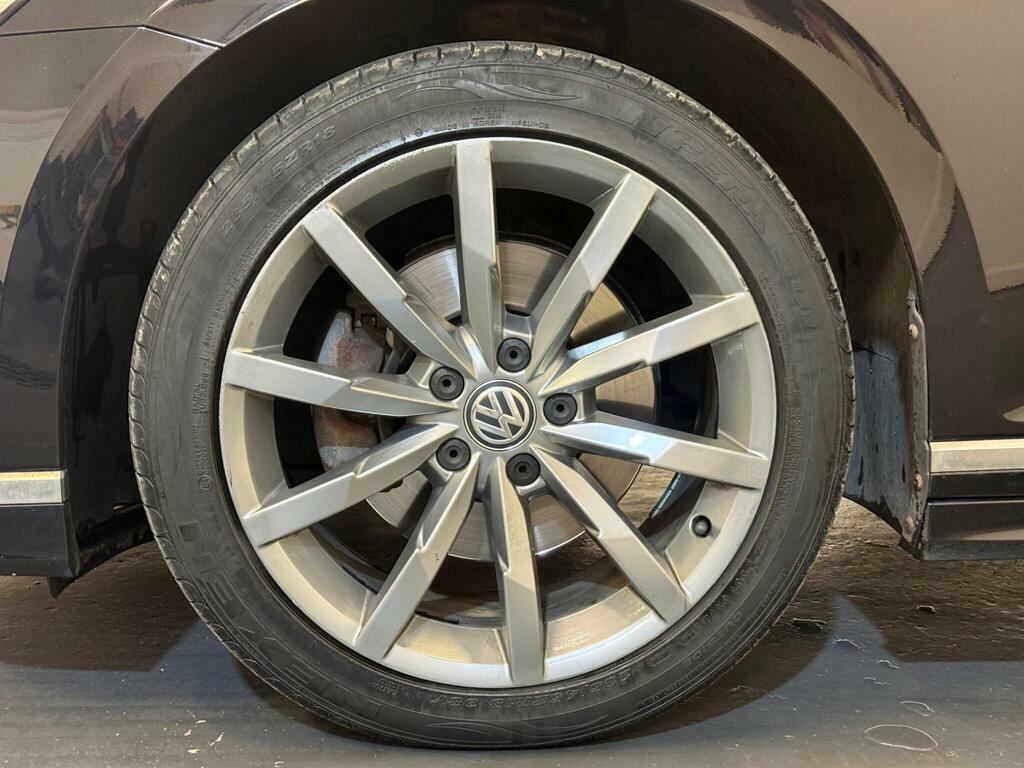 Volkswagen Passat Passat Gt Tdi Bluemotion Technology White #7