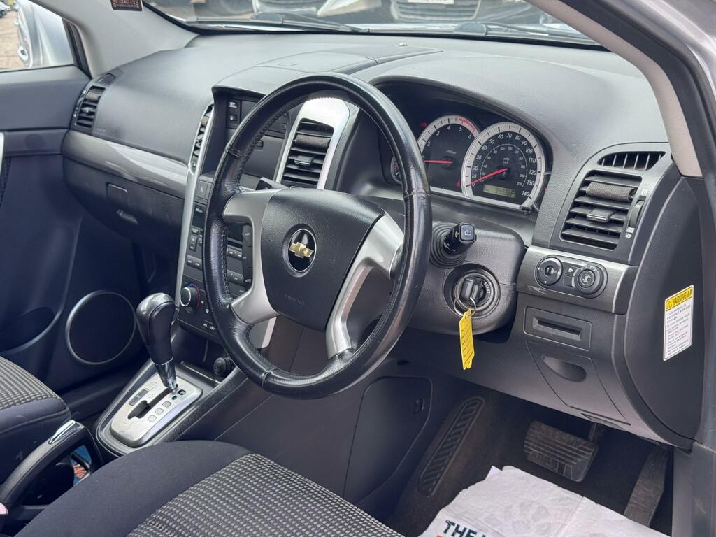 Chevrolet Captiva 2.0 Vcdi Lt Suv Silver #4