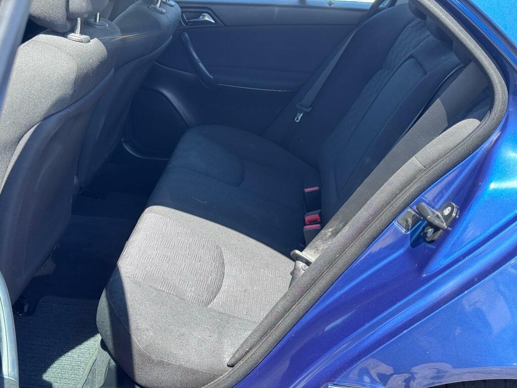 Mercedes-Benz C Class C180 Kompressor Classic Se Blue