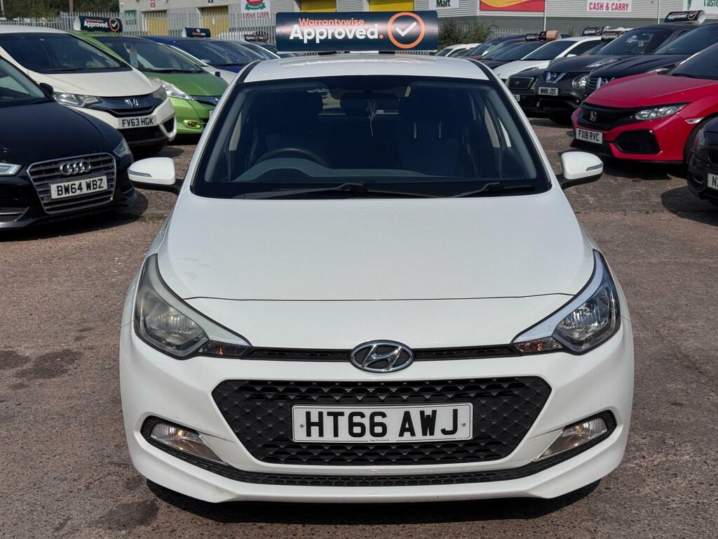 Hyundai I20 S Mpi White #3