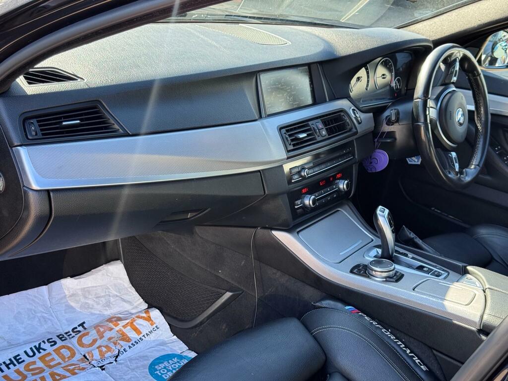 BMW 5 Series 520D M Sport Black #4