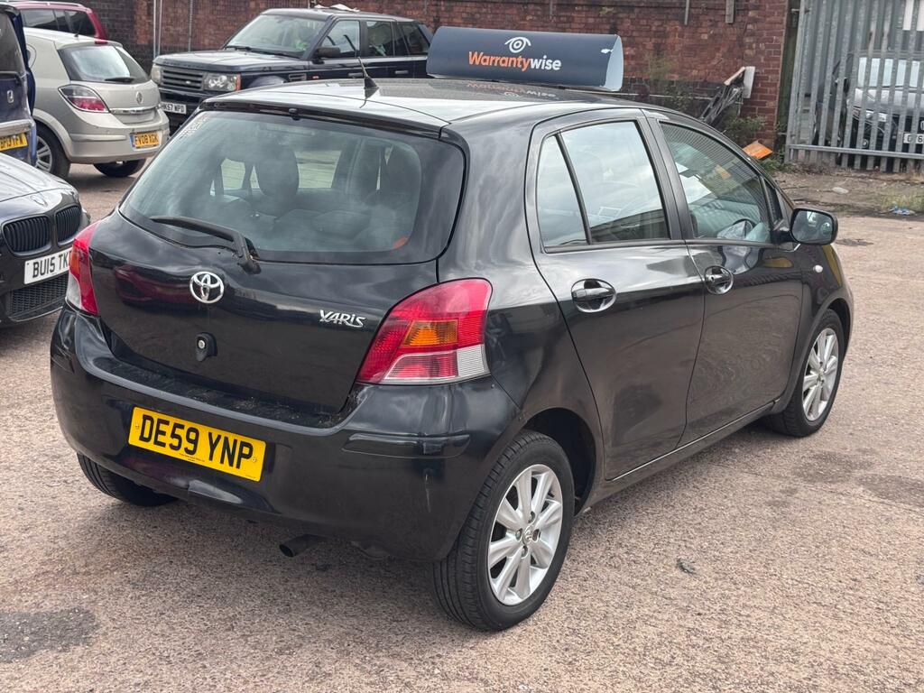 Toyota Yaris D-4d Tr Hatchback Red #17