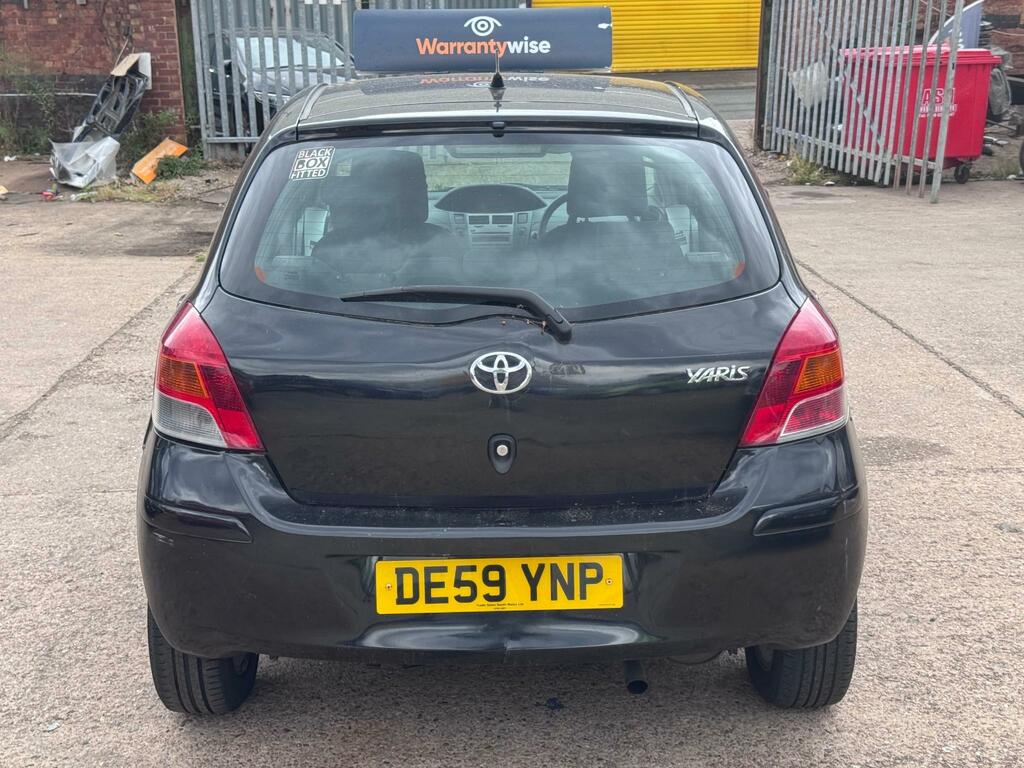 Toyota Yaris D-4d Tr Hatchback Red #6