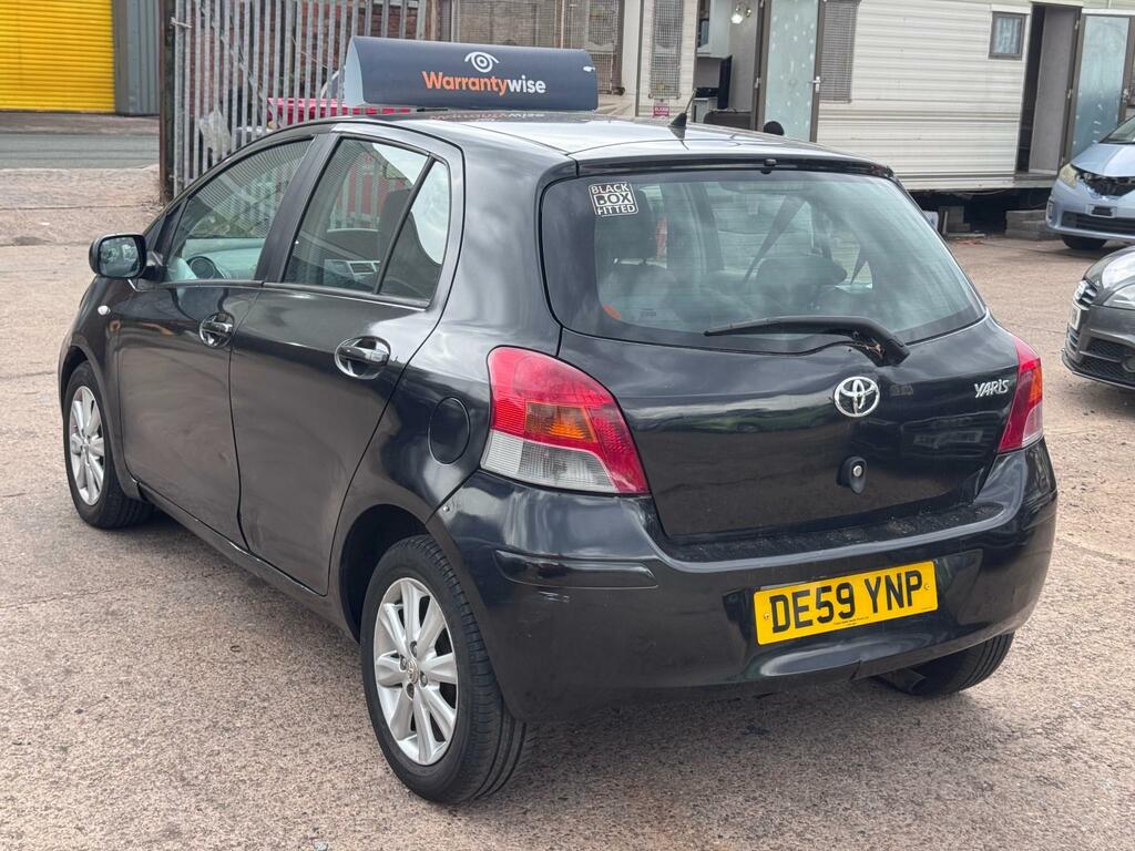 Toyota Yaris D-4d Tr Hatchback Red #18