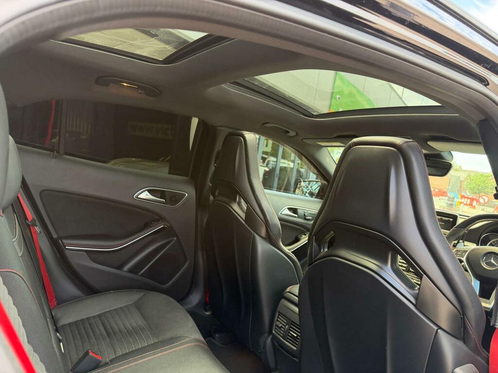 Mercedes-Benz GLA Class 220 Cdi Amg Line Suv 7G-dct 4Matic Euro Black #10