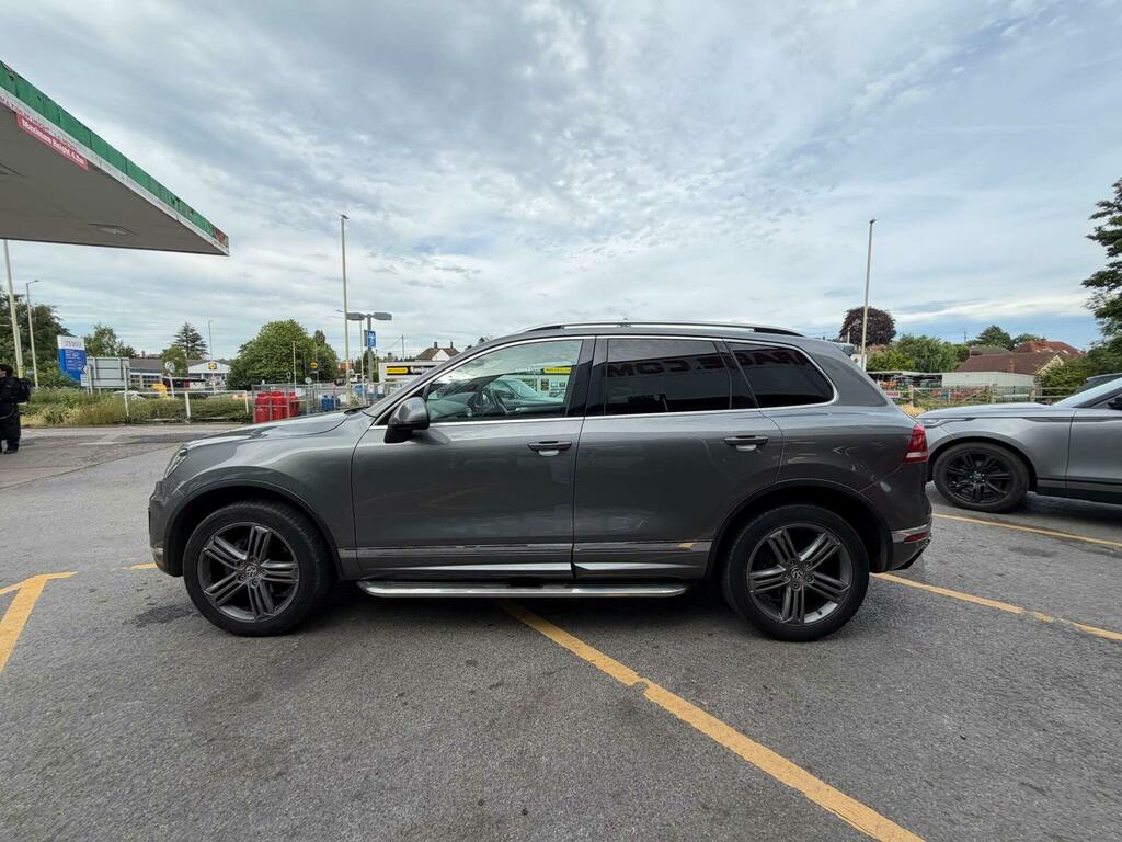 Volkswagen Touareg R-line Grey #4