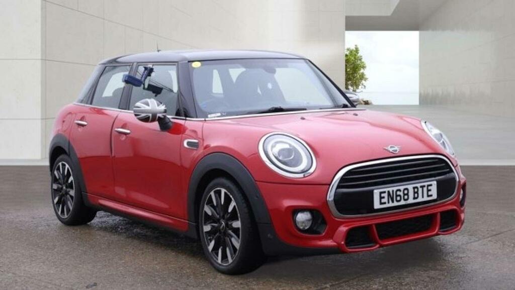 Mini Hatch 1.5 Cooper Sport Steptronic Euro 6 Ss EN68BTE Red