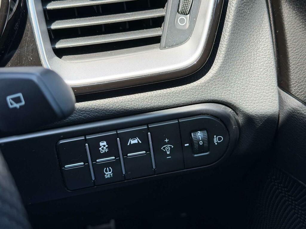 Kia Ceed Silver #21