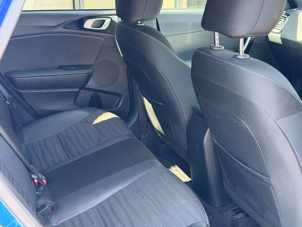 Kia Ceed Silver #27