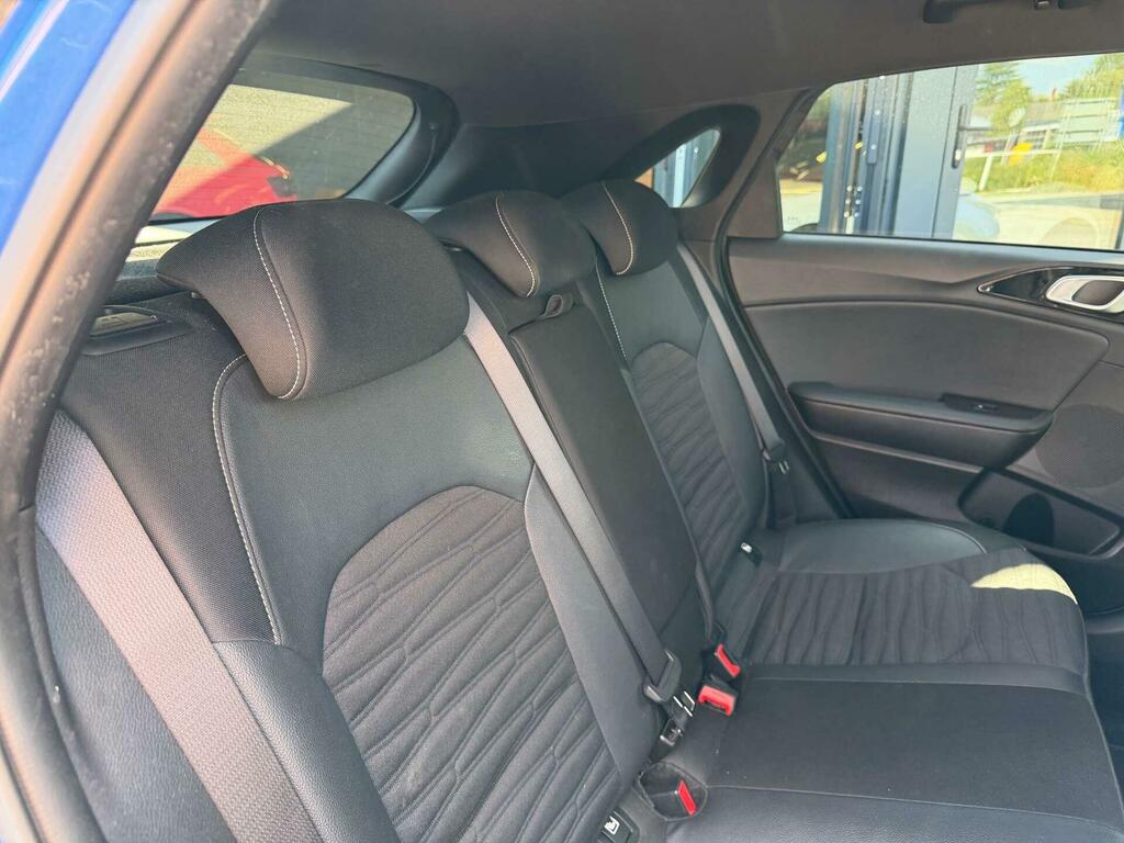 Kia Ceed Silver #26