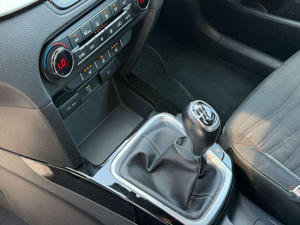 Kia Ceed Silver #22