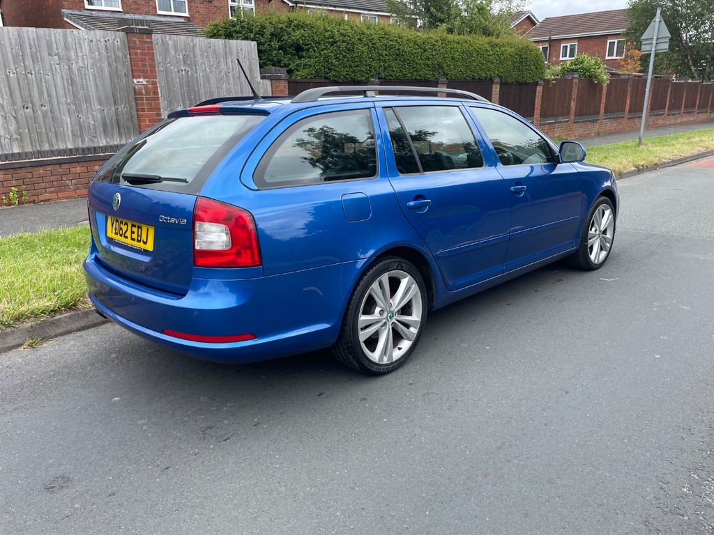 Skoda Octavia 2.0T Fsi Vrs Dsg Blue #5