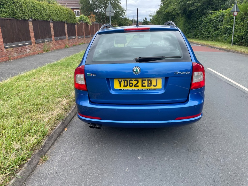 Skoda Octavia 2.0T Fsi Vrs Dsg Blue #4