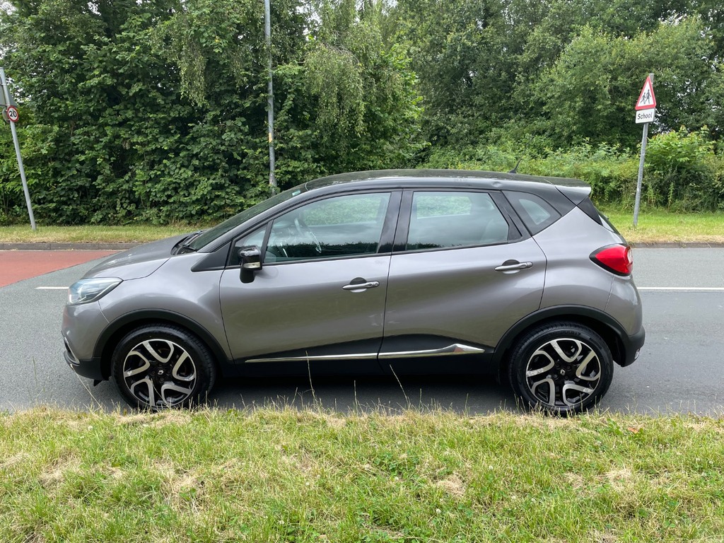 Renault Captur 1.5 Dci 90 Dynamique Medianav Energy MA14YKO Black #2
