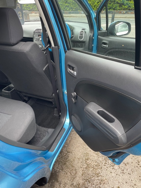 Suzuki Splash Sz4 Automatic Silver #7