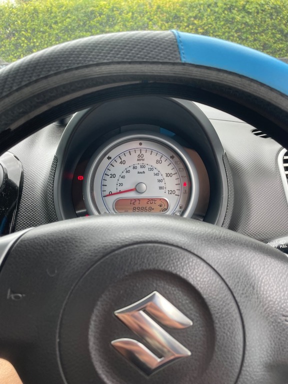 Suzuki Splash Sz4 Automatic Silver #11