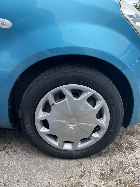 Suzuki Splash Sz4 Automatic Silver #17