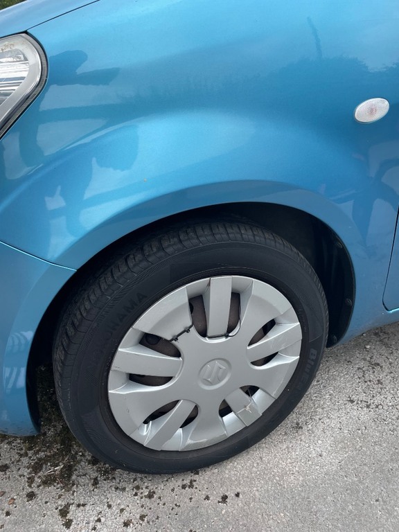 Suzuki Splash Sz4 Automatic Silver #16