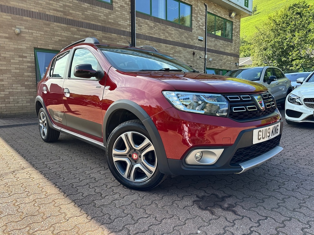 Dacia Sandero Stepway Tce Techroad Red