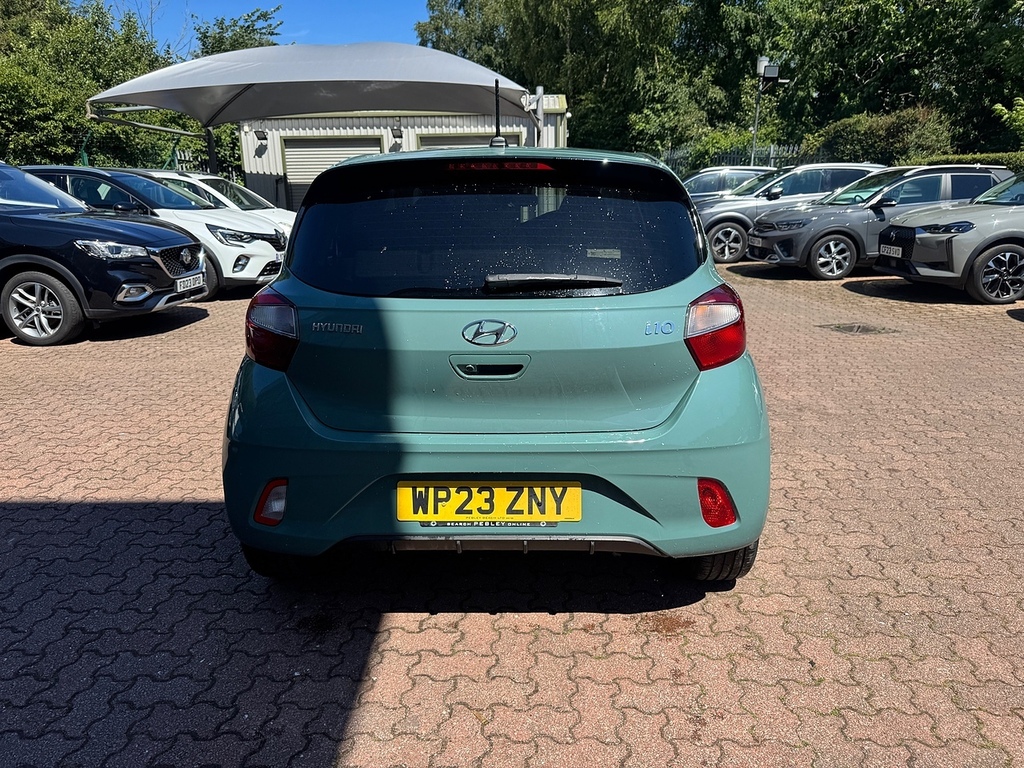 Hyundai I10 Premium Green #6
