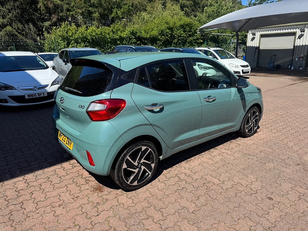 Hyundai I10 Premium Green #5