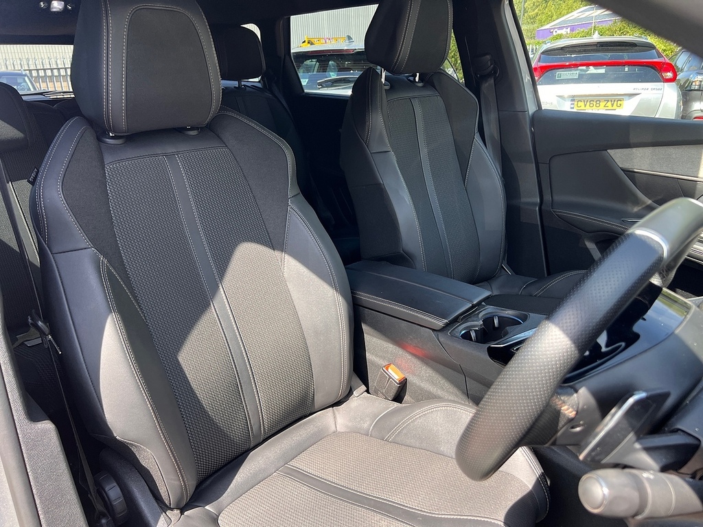 Peugeot 5008 Bluehdi Gt YP23LWK Grey #2