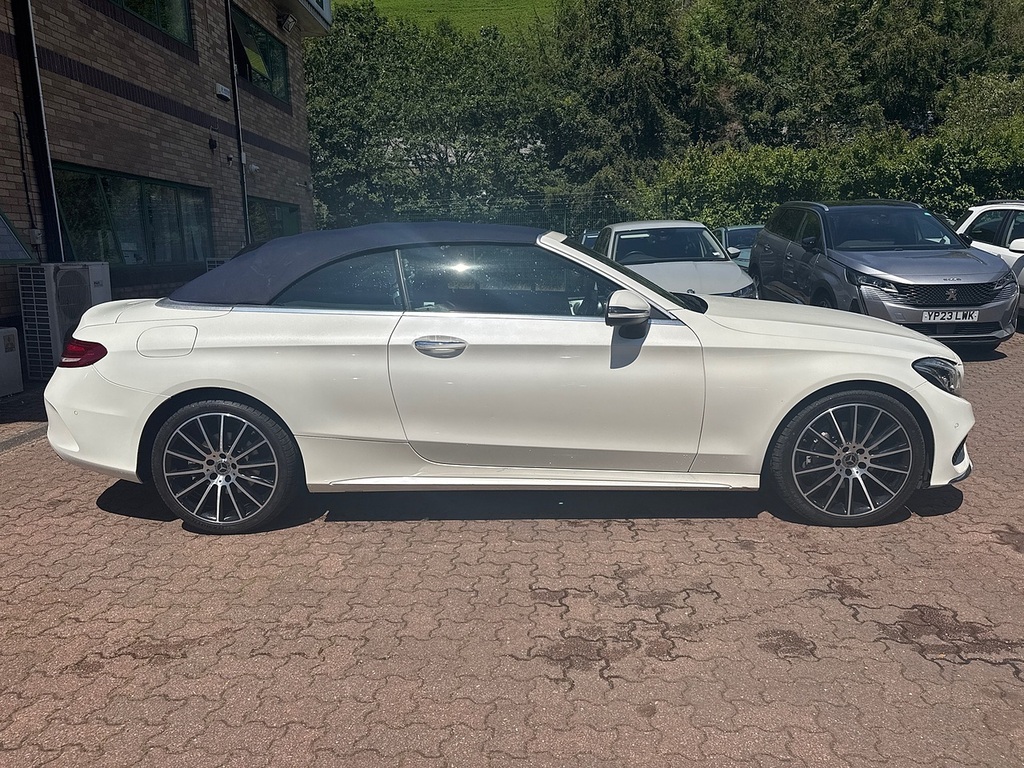 Mercedes-Benz C Class C220d Amg Line White #2