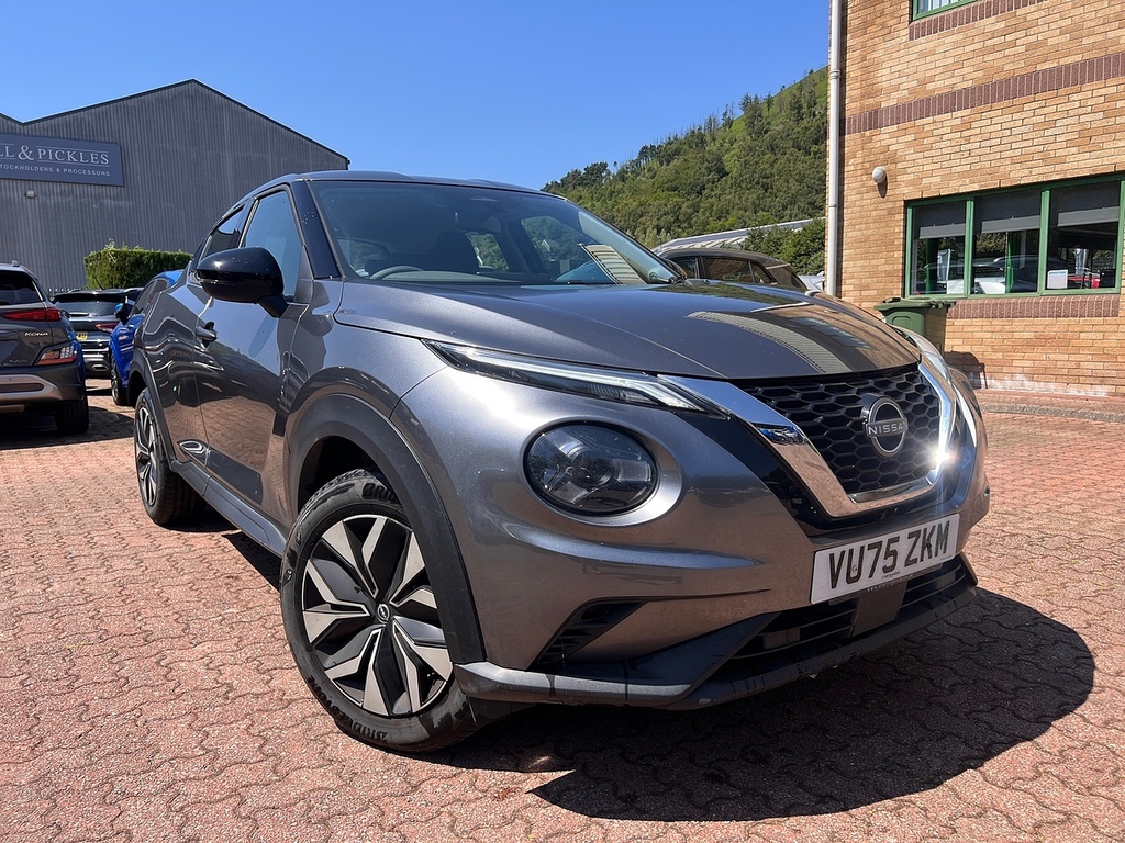 Nissan Juke Dig-t Acenta Premium VU75ZKM Grey