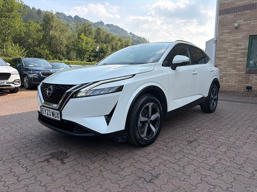 Nissan Qashqai Dig-t Mhev N-connecta Glass Roof EY23WUX White #5