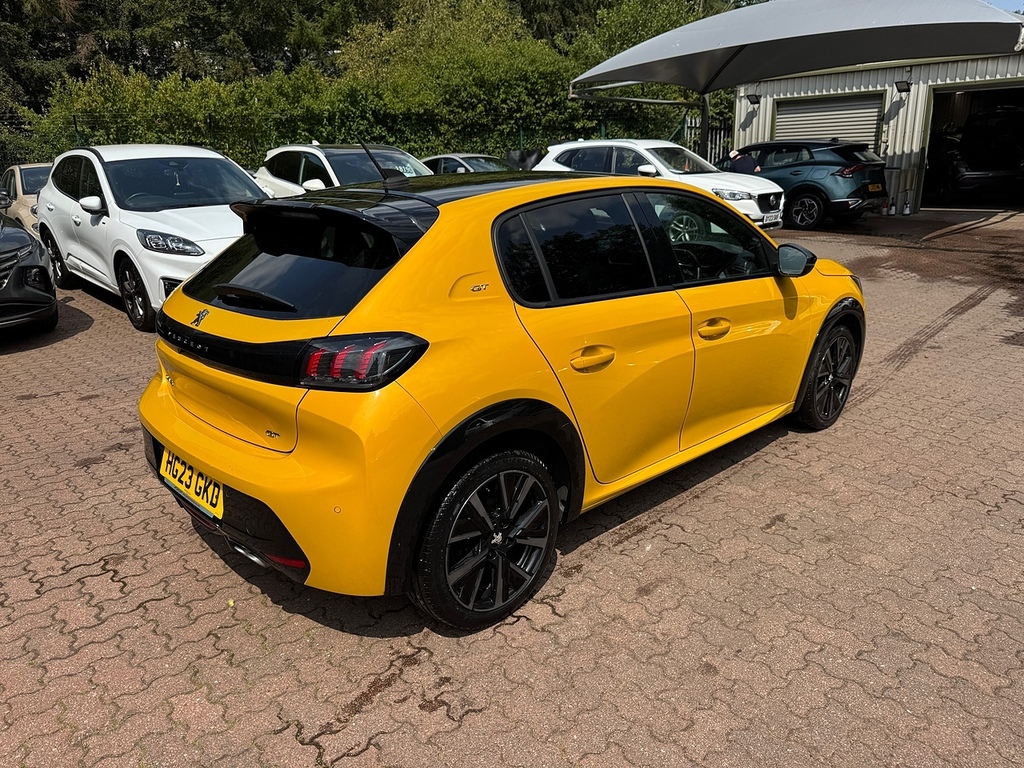Peugeot 208 Puretech Gt HG23GKD Yellow #5