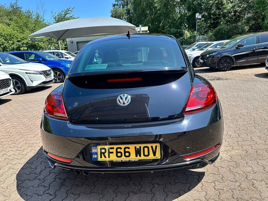 Volkswagen Beetle 1.2 Tsi Design White #9