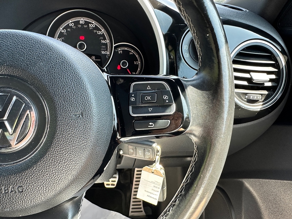 Volkswagen Beetle 1.2 Tsi Design White #27