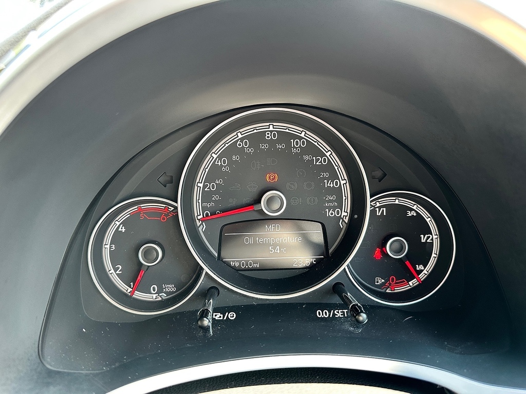 Volkswagen Beetle 1.2 Tsi Design White #28