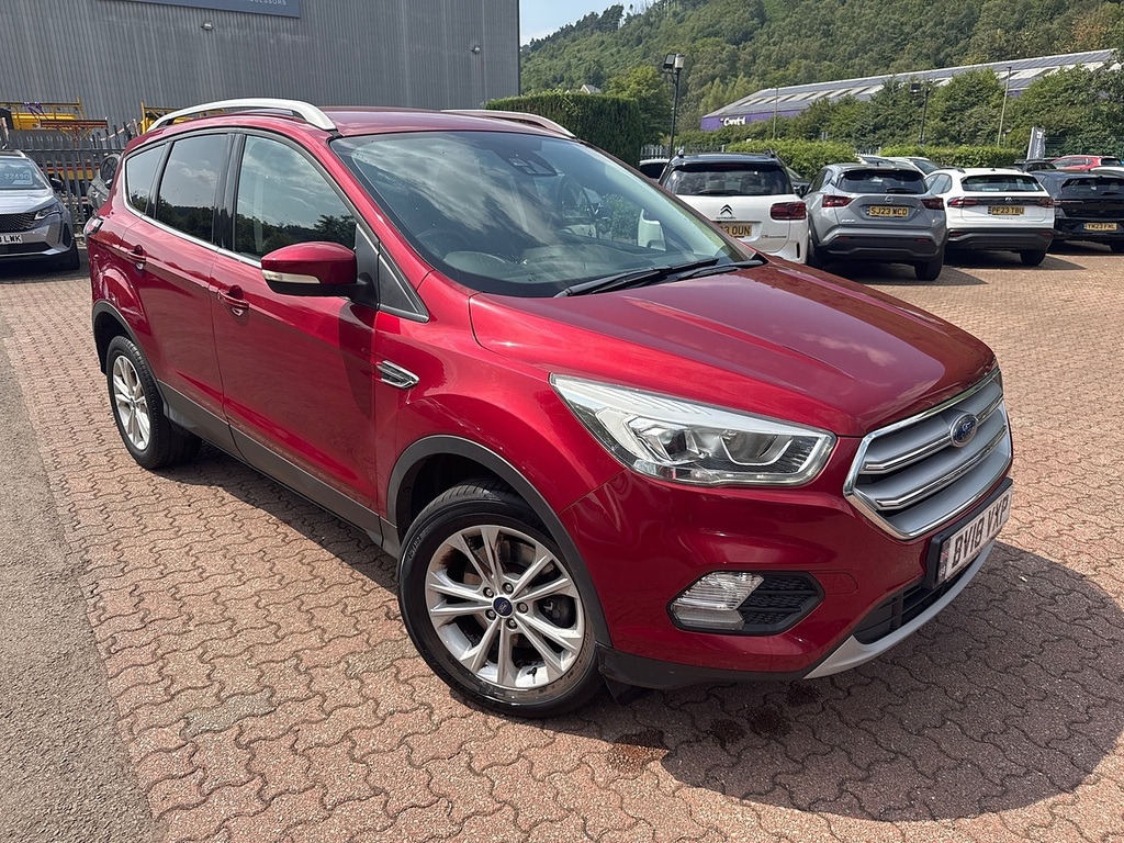 Ford Kuga Tdci Titanium Red