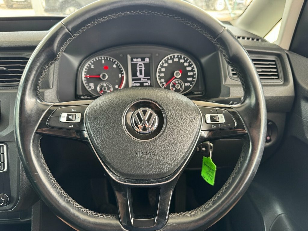 Volkswagen Caddy Maxi C20 Tdi Highline 101 Black #18